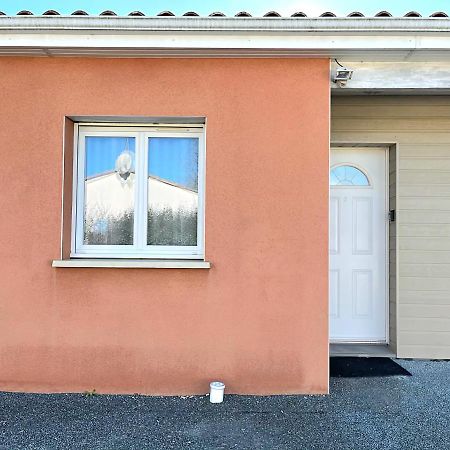 Logement Thermale Et De Tourisme Les Acacias 2 جونزاك المظهر الخارجي الصورة